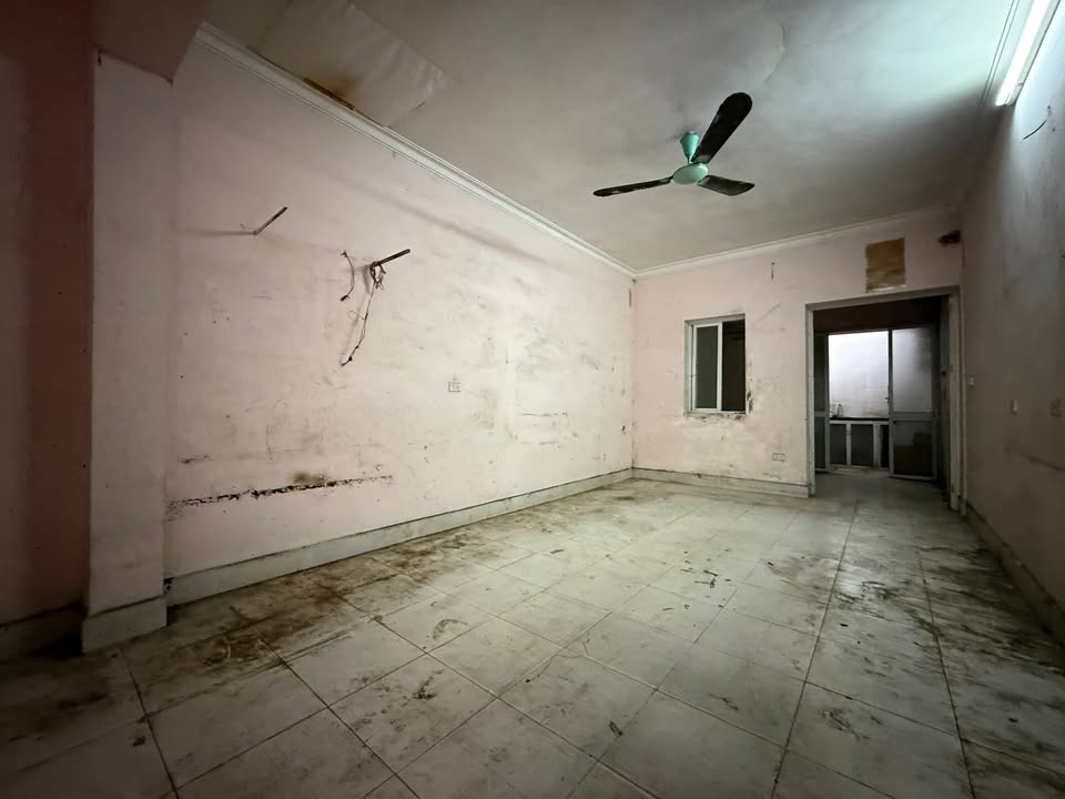 Mặt phố Kim Mã Thượng Ba Đình 28m² giá 5 tỷ - Kinh doanh thuận lợi!