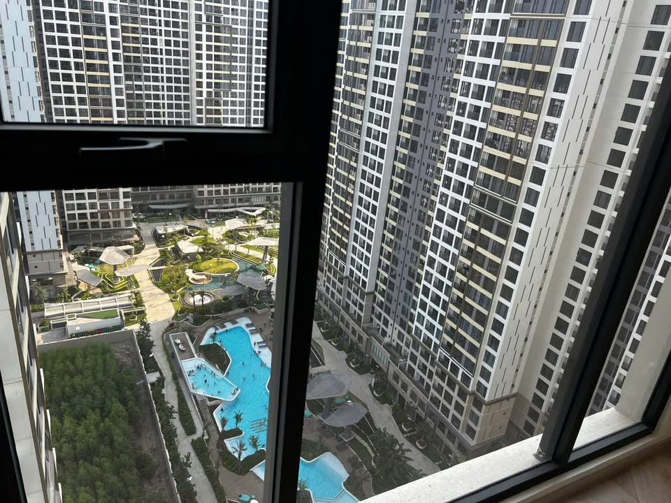 Căn hộ Masteri Centre Point Thủ Đức 70m² giá 4.7 tỷ - View hồ bơi tuyệt đẹp!