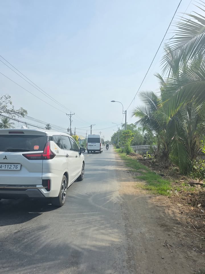 Đất thổ cư 280m² mặt tiền tỉnh lộ 816, Bến Lức - Giá chỉ 2.8 tỷ, đầu tư sinh lời!