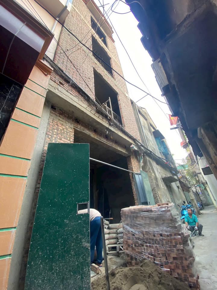 Nhà 5 tầng Phú Lương 41m² giá 6 tỷ - Đầu tư sinh lời ngay!