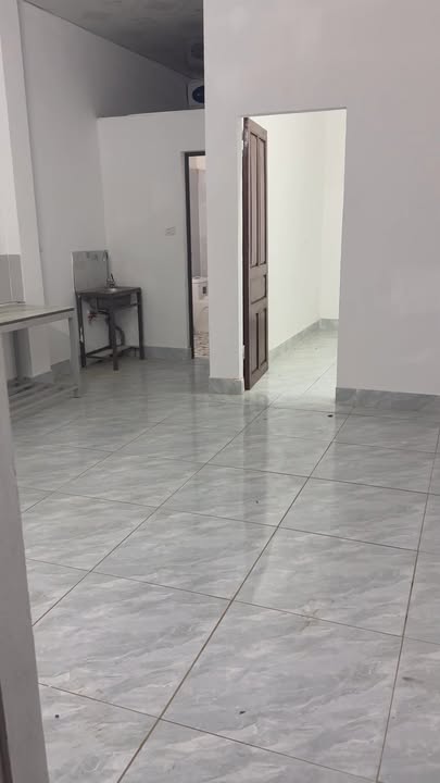 Phòng trọ cho thuê tại Trưng Vương, Việt Trì - Diện tích từ 18.7m² - Không chung chủ, an ninh tốt!
