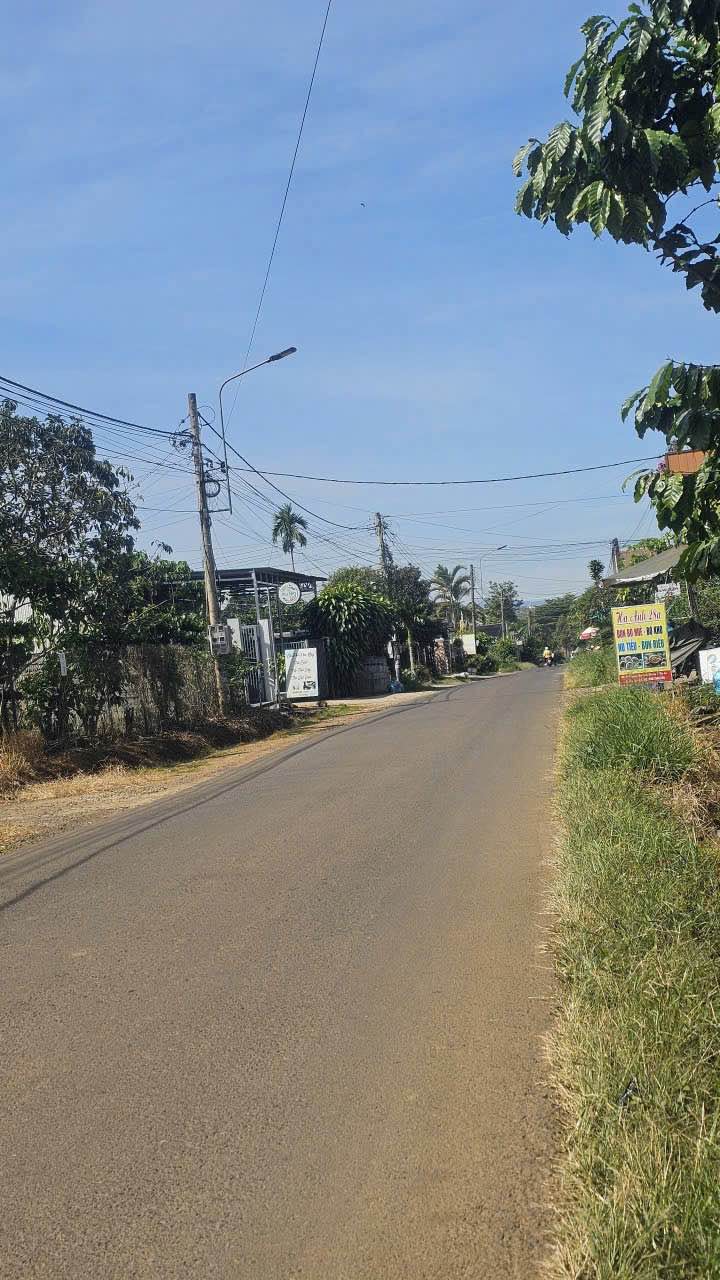 Đất mặt tiền Nguyễn Đức Cảnh, Bảo Lộc 350m² giá 4.9 tỷ - Kinh doanh thuận lợi!