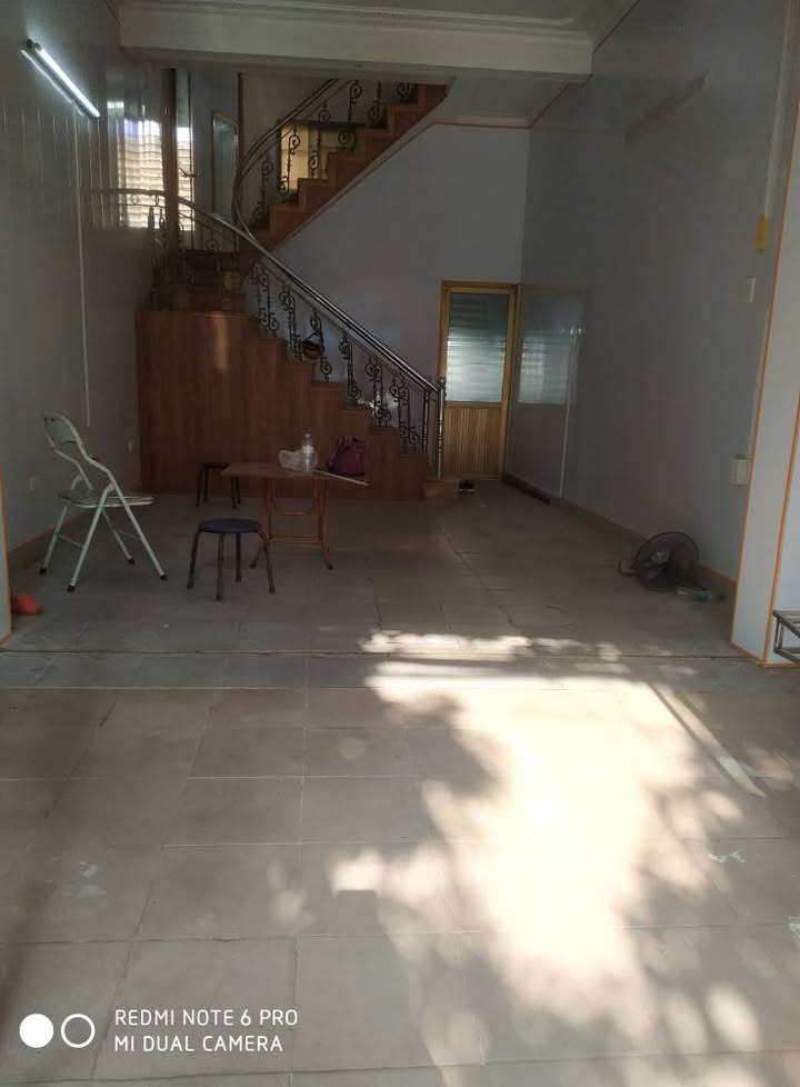 Nhà mặt đường Lý Thánh Tông Đồ Sơn - Cho thuê giá thỏa thuận, vị trí đắc địa!