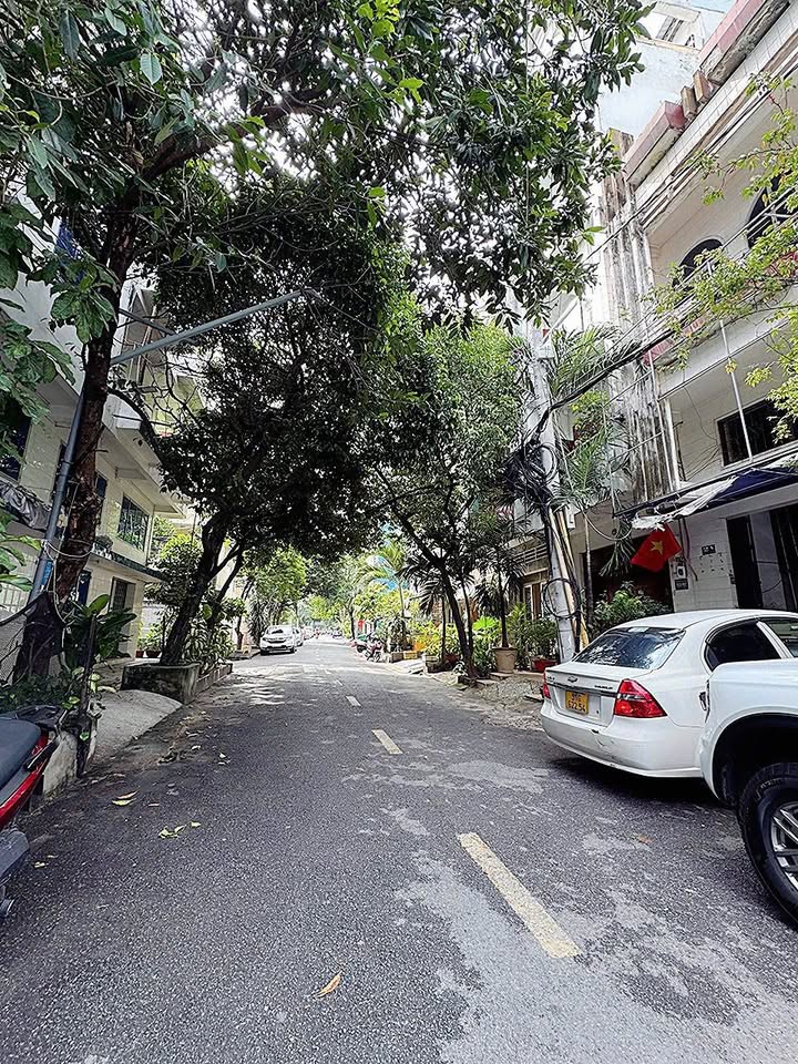Nhà mặt tiền Bàu Cát 3, Tân Bình 70m² giá 16.2 tỷ - Cơ hội đầu tư tuyệt vời!