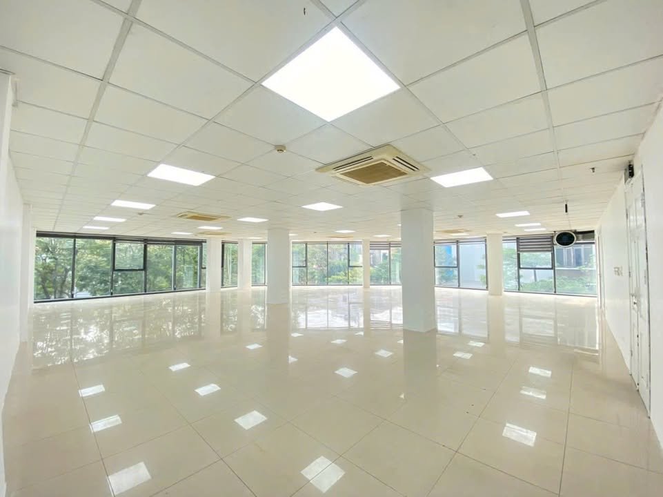 Cho thuê văn phòng tại Mỹ Đình, Nam Từ Liêm - 150m² giá chỉ 20 triệu/tháng