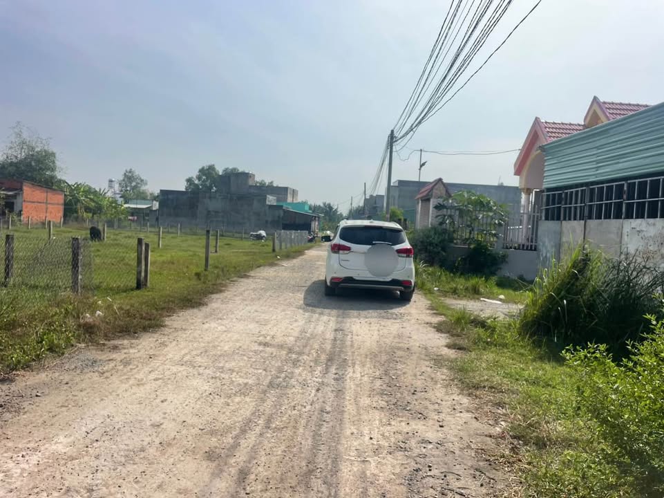 Đất thổ cư 260m² đường Thanh Hiệp, Bến Lức - Giá chỉ 3.1 tỷ, sẵn sàng xây dựng!