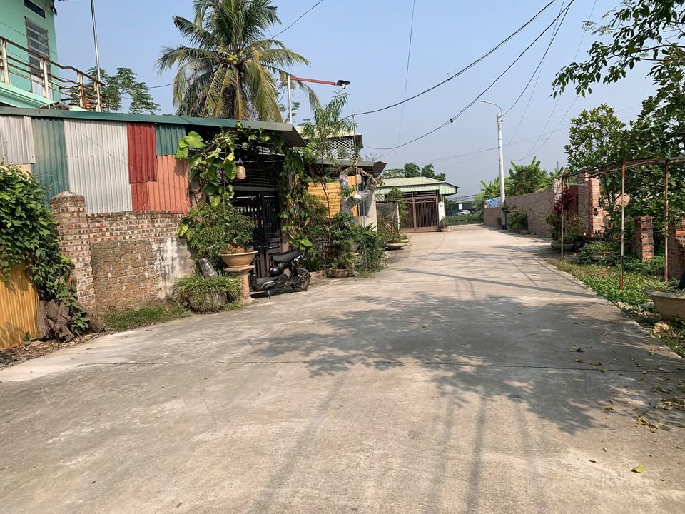 Đất thổ cư 135m² tại Lai Sơn, Vĩnh Yên - Giá chỉ 1.8 tỷ, ô tô tránh nhau!