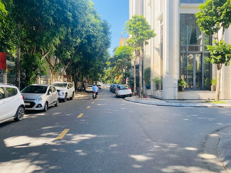 Đất nền đường Yên Vinh, Hưng Phúc 124m² - Giá tốt hiếm có!