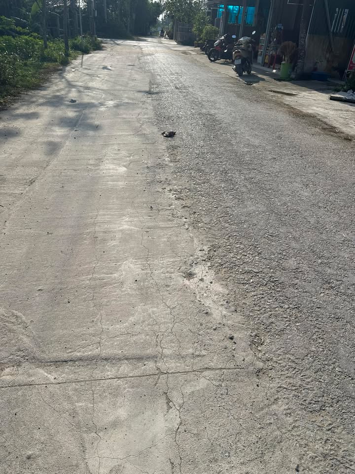 Đất nền Nam Giang 120m² giá 1.3 tỷ - Tiềm năng đầu tư hấp dẫn!