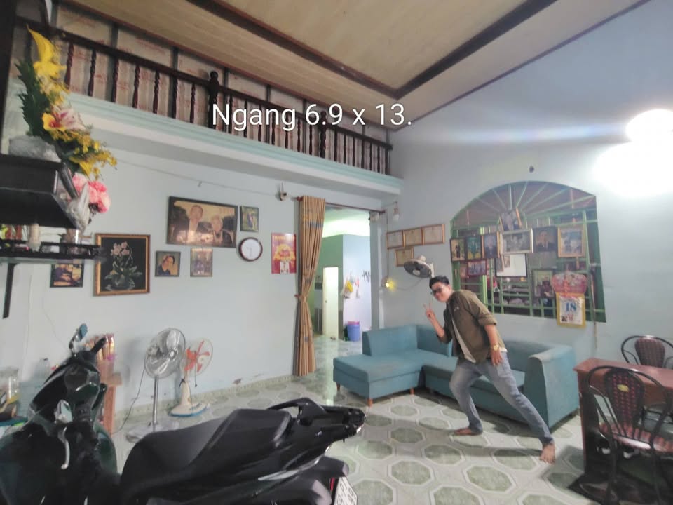 Nhà đẹp tại Thủ Đức 95m² giá 6.9 tỷ - Thiết kế hiện đại, hẻm xe hơi