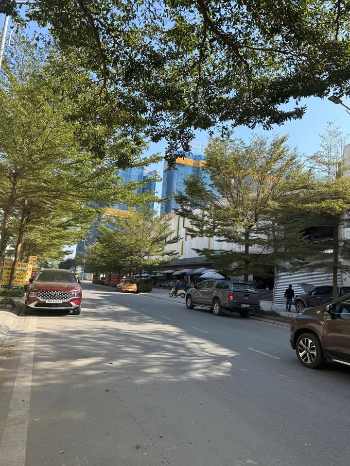 Nhà liền kề Tự Lập, Việt Trì 108m² giá 16 tỷ - Kinh doanh đa ngành ngay trung tâm!