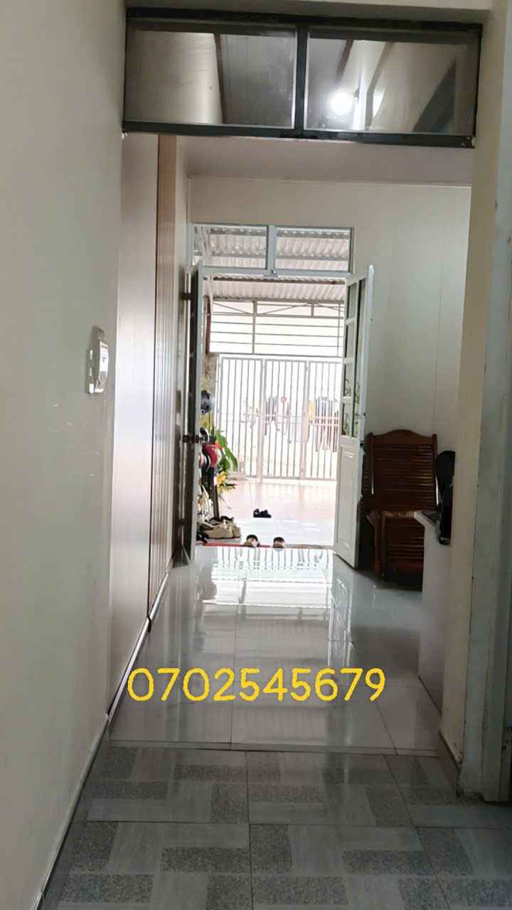 Nhà hẻm ô tô Trường Chinh 117m² giá 1.4 tỷ - Chính chủ bán gấp!