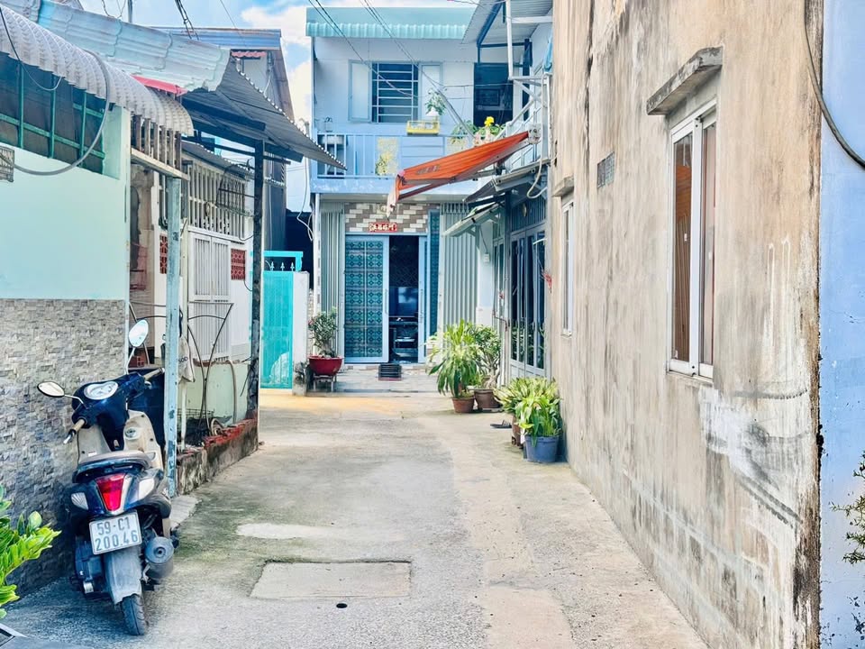 Nhà cấp 4 hẻm 94 Vườn Lài quận 12, 64m² giá 4.6 tỷ - Cơ hội đầu tư hấp dẫn!