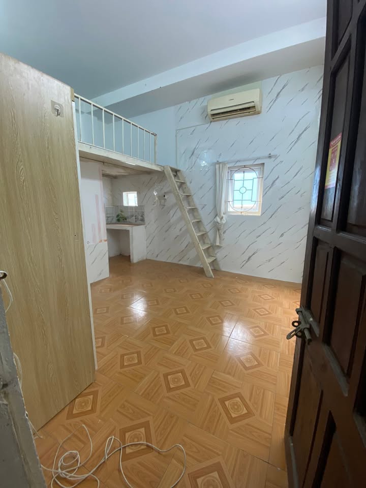 Phòng trọ tại Ngõ 250 Kim Giang, 25m² giá 2.5 triệu - Tiện nghi đầy đủ!