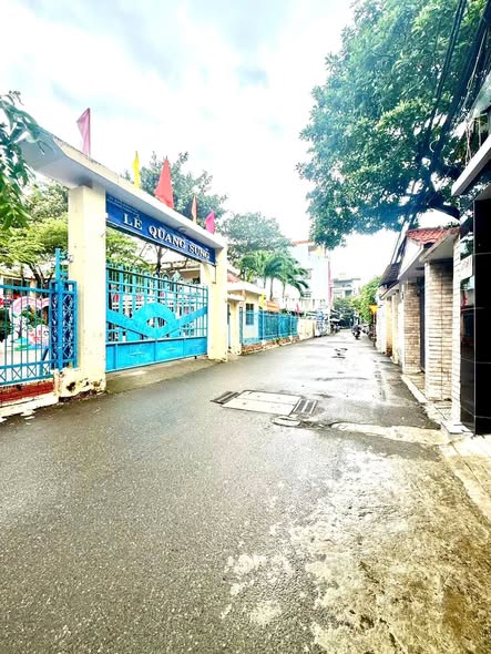 Nhà 3 tầng kiệt ô tô 50m² giá 5.95 tỷ - Cơ hội đầu tư tại Thanh Khê!