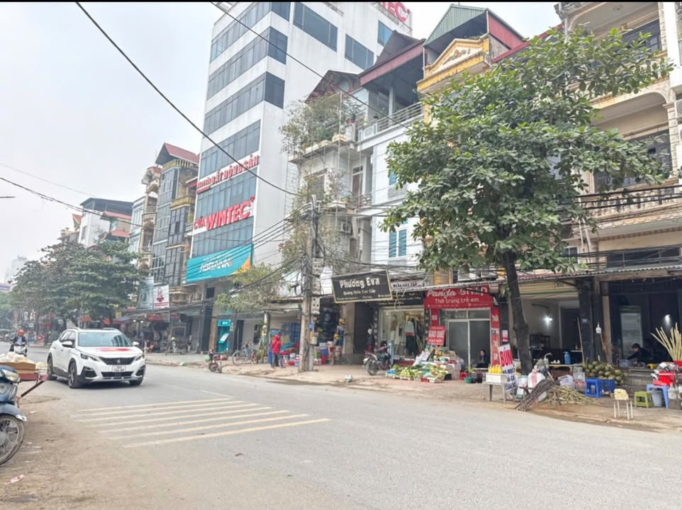 Nhà mặt phố Hải Bối, Đông Anh 86m² - Kinh doanh siêu đỉnh, sổ đỏ chính chủ!