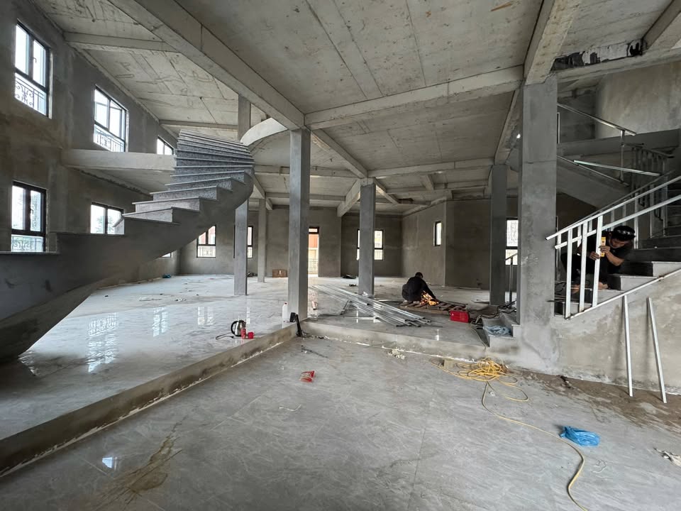 Cho thuê townhouse Vista Nam An Khánh 447m² giá 35 triệu - Căn góc hoàn thiện đẹp!