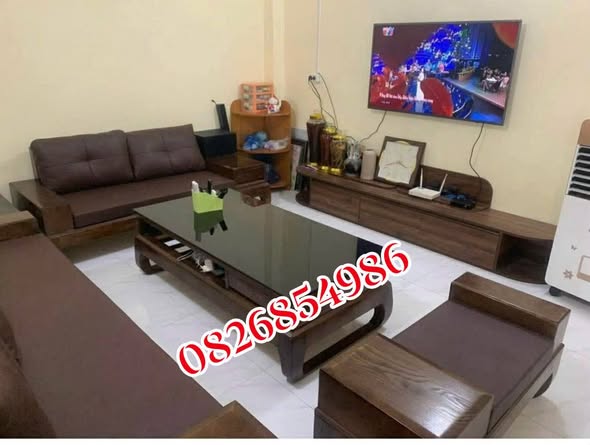 Nhà phố Tân Phong, Lai Châu 97m² giá 810 triệu - Vị trí trung tâm tiện lợi!