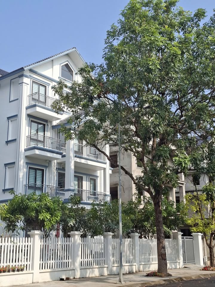 Bán biệt thự Phương Viên 287m² giá 14 tỷ - Cơ hội tốt cho đầu tư!