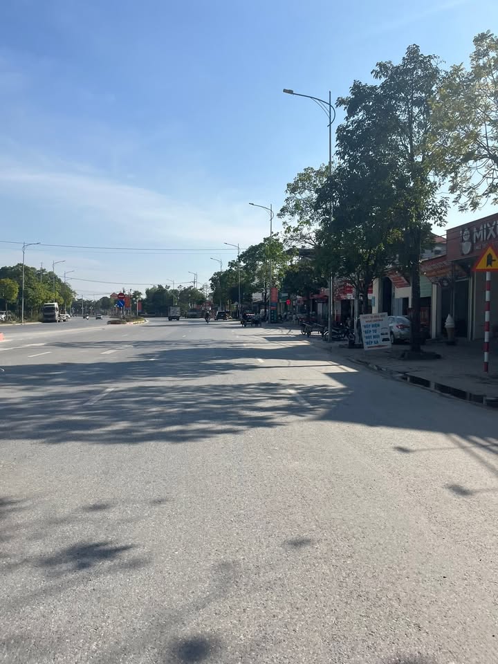 Nhà 3 tầng Đại Mạch Đông Anh 54m² giá 6 tỷ - Ô tô tránh, vị trí vàng