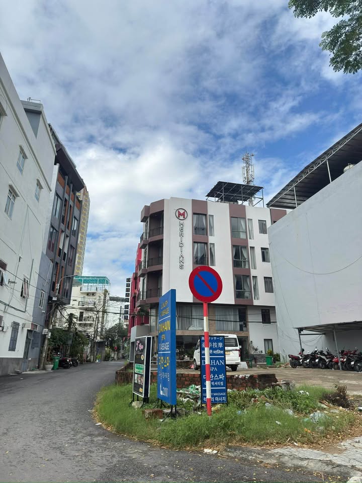 BĐS Mặt tiền Mỹ An Đà Nẵng 88m² giá 8 tỷ - Đầu tư sinh lời ngay bờ sông Hàn!