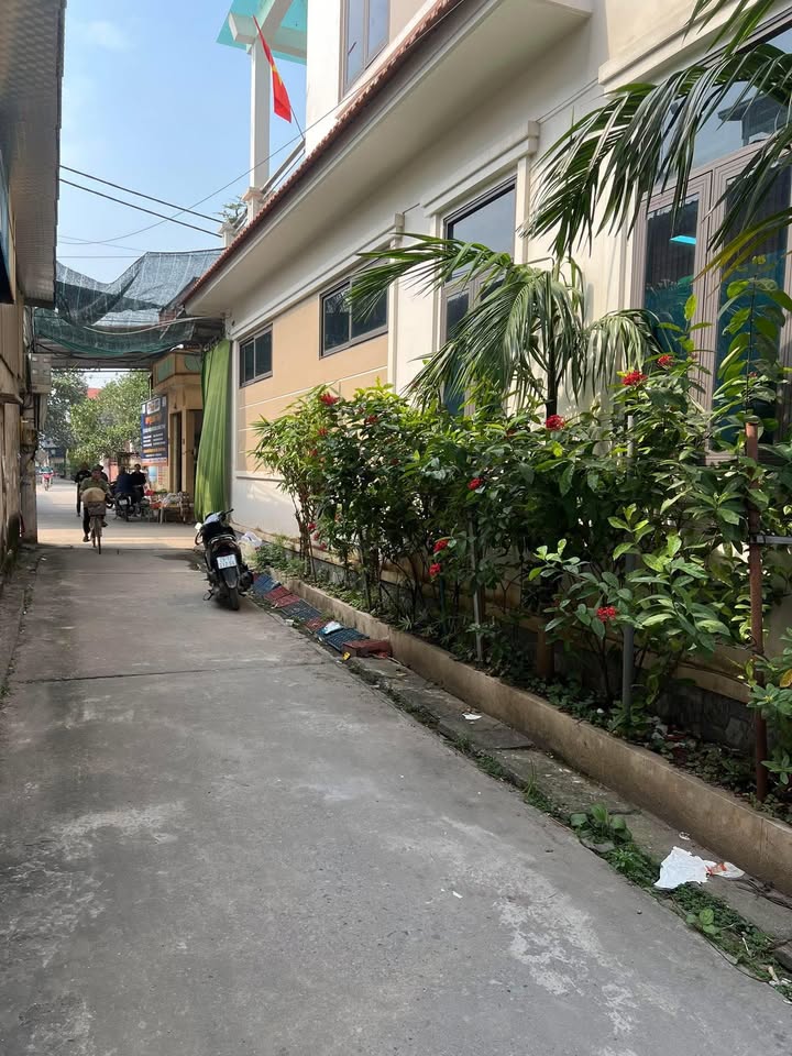 Đất nền Phú Minh 60m² giá 2.35 tỷ - Đỗ cửa ô tô thuận tiện!