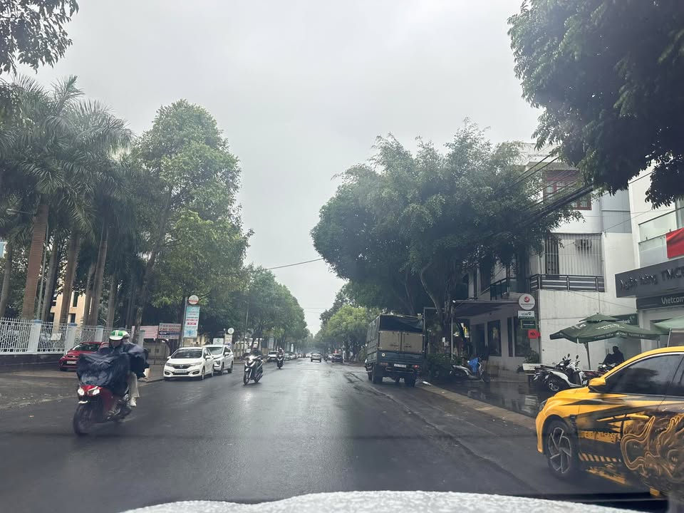 Đất mặt tiền Lý Thái Tổ, Tân Lợi, 122m² giá 10.8 tỷ - Đầu tư sinh lời ngay!