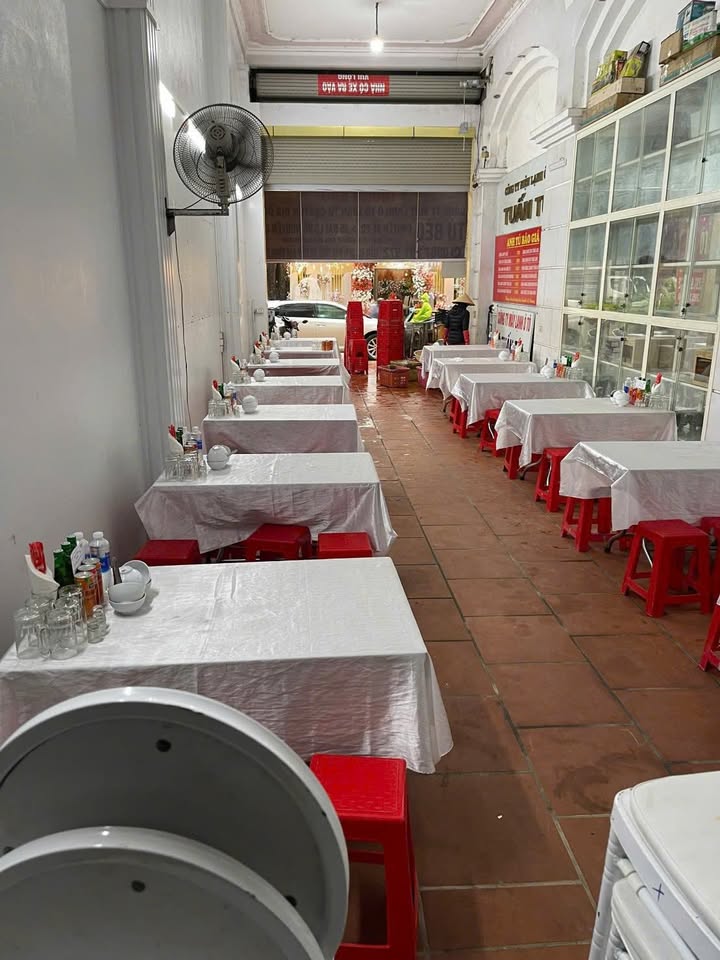 Nhà 4 tầng cho thuê tại phường Điện Biên, 100m² - Không gian sống lý tưởng!