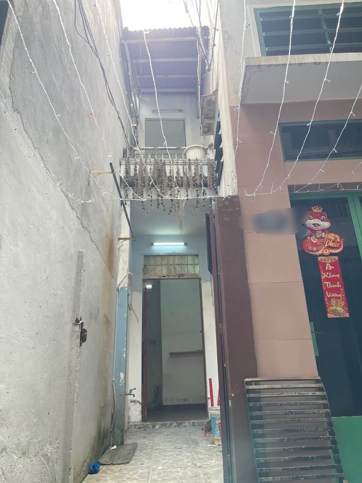 Nhà hẻm rộng 4m Dương Bá Trạc, Chánh Hưng, 27m² giá 2.68 tỷ - Pháp lý rõ ràng