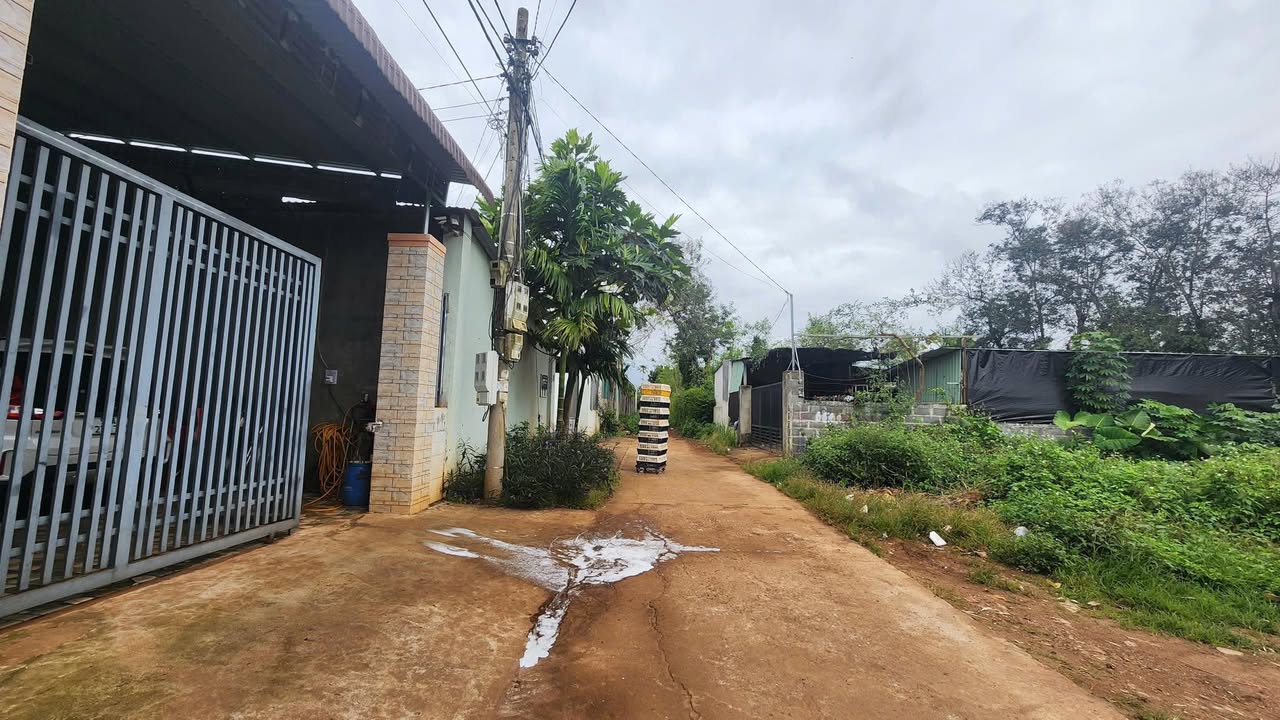 Đất nền Tân An, Buôn Ma Thuột 150m² giá chỉ 720 triệu - Sổ hồng chính chủ!