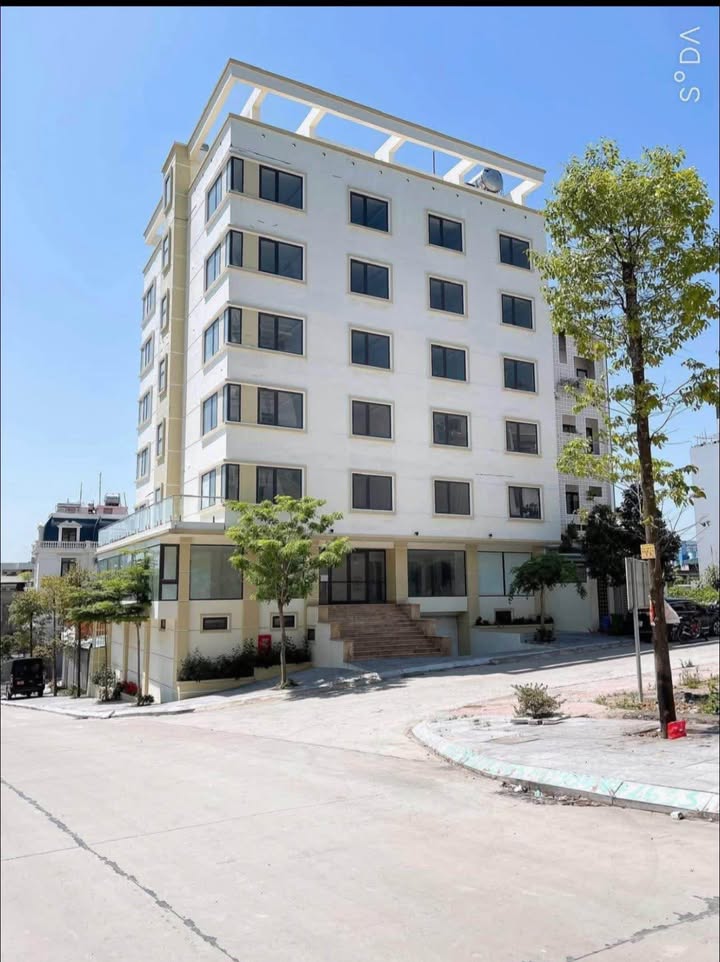 Khách sạn 8 tầng Hồng Hải, Hạ Long 314m² - Giá đầu tư hấp dẫn!