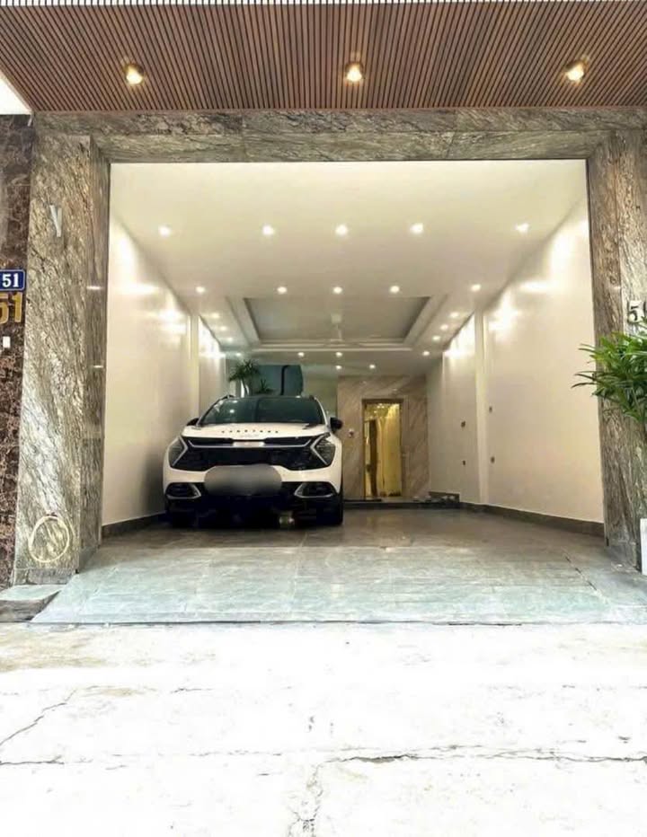 Nhà 7 tầng Phú Thượng Tây Hồ 40m² - Ô tô vào tận nhà, kinh doanh lý tưởng!