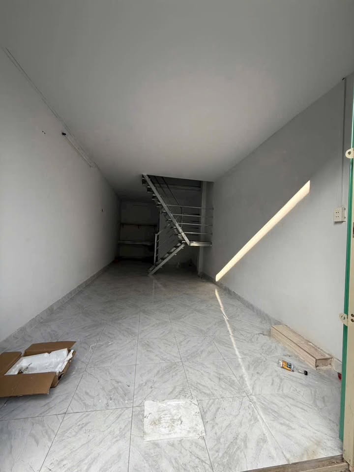 Nhà mặt tiền Kinh Dương Vương, Bình Tân 32m² giá 6 triệu - Phù hợp ở và kinh doanh!