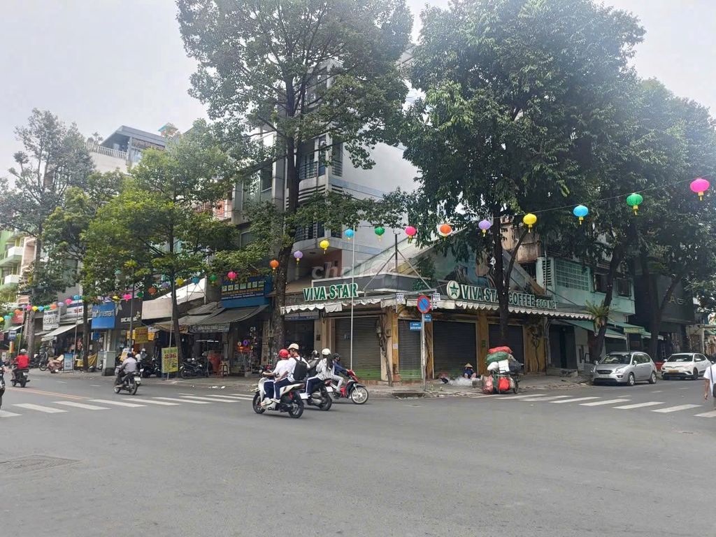 Nhà Góc 2 Mặt Tiền Đường Nguyễn Chí Thanh, Quận 10 - Cho Thuê 45 triệu/tháng, Thiết Kế Phù Hợp Kinh Doanh