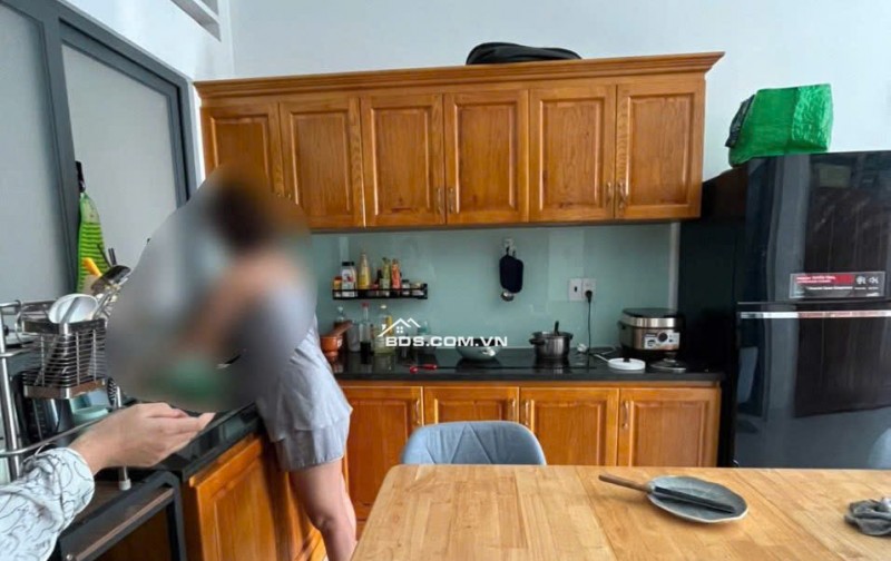 Căn hộ Nam Kỳ Khởi Nghĩa 97m² giá 10.5 triệu - Nhà đẹp, cho thuê lâu dài!