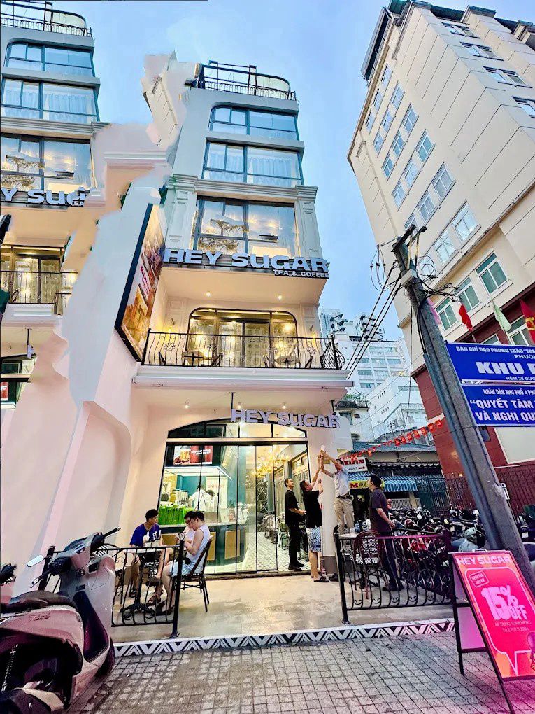 Nhà cho thuê góc 2 mặt tiền Trần Cao Vân, Quận 3, 370m² - Kinh doanh đa ngành nghề