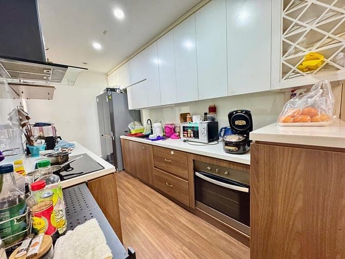 Bán Căn hộ Cảnh Viên 1, Quận 7, 118m² chỉ 11 tỷ VND - Thiết kế hiện đại, đầy đủ nội thất!