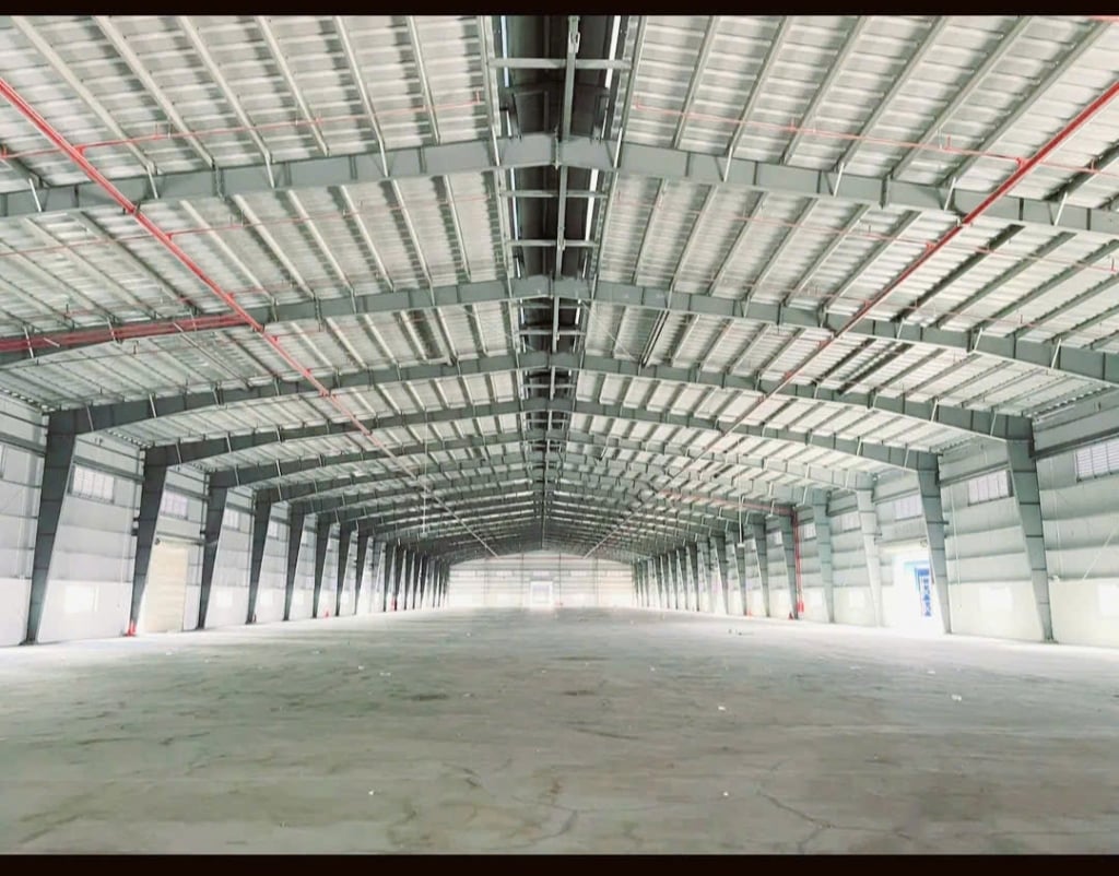 Cho thuê kho xưởng 2.100m² ở Đức Hòa, Long An giá chỉ 3.5 USD/m²/tháng