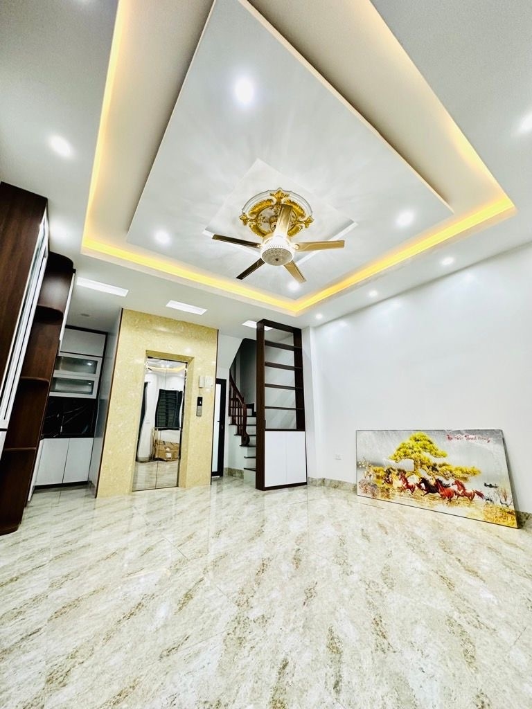 Nhà phố Tứ Liên, Tây Hồ 37m² giá nhỉnh 8 tỷ - Lô góc 3 mặt thoáng