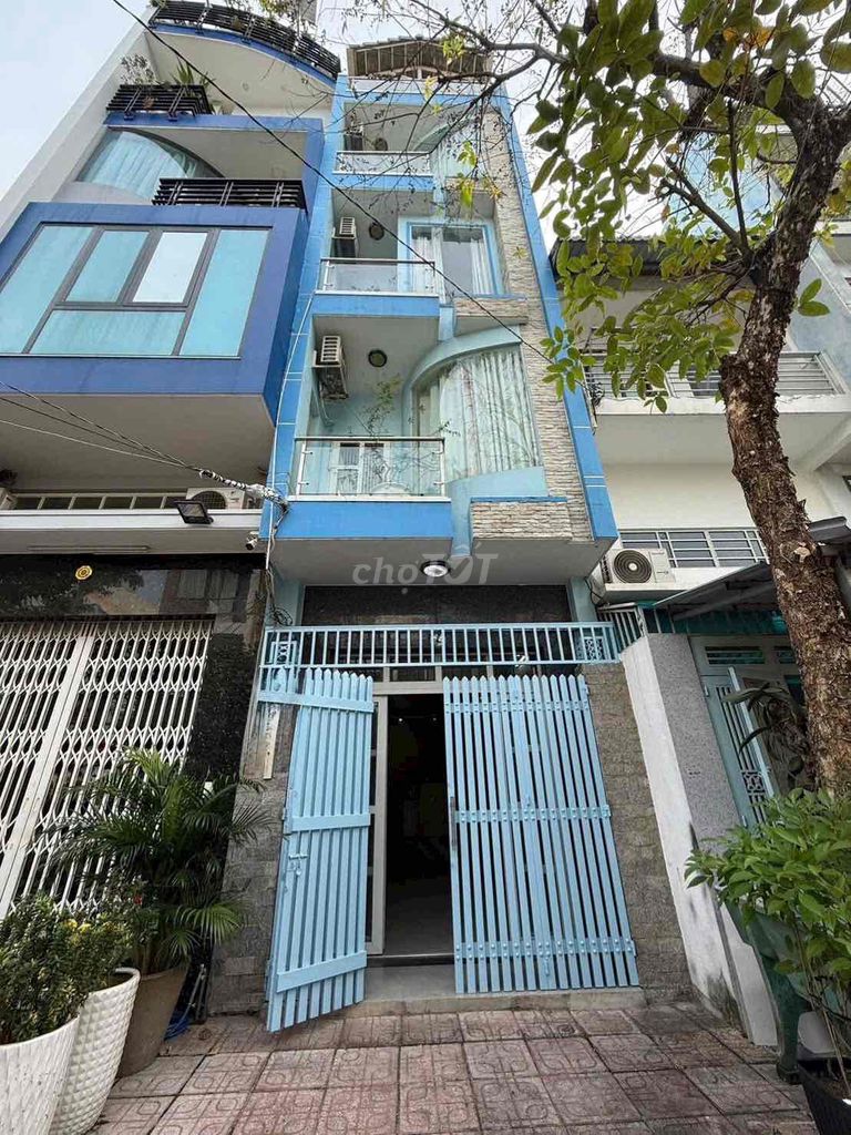 Nhà Mặt Tiền Đường Phạm Thế Hiển Quận 8 62.9m² giá 9.3 tỷ - Kinh doanh sầm uất!