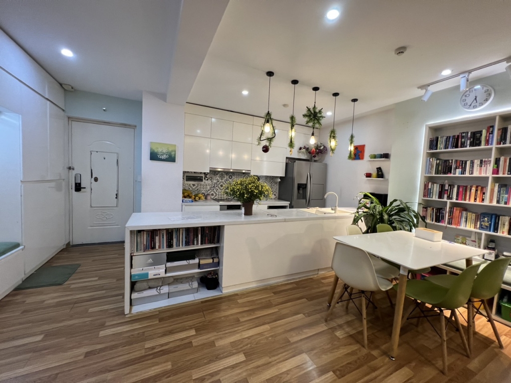 Căn hộ N07 Dịch Vọng 95m² giá 8.5 tỷ - Nội thất cao cấp, sẵn sàng ở ngay!