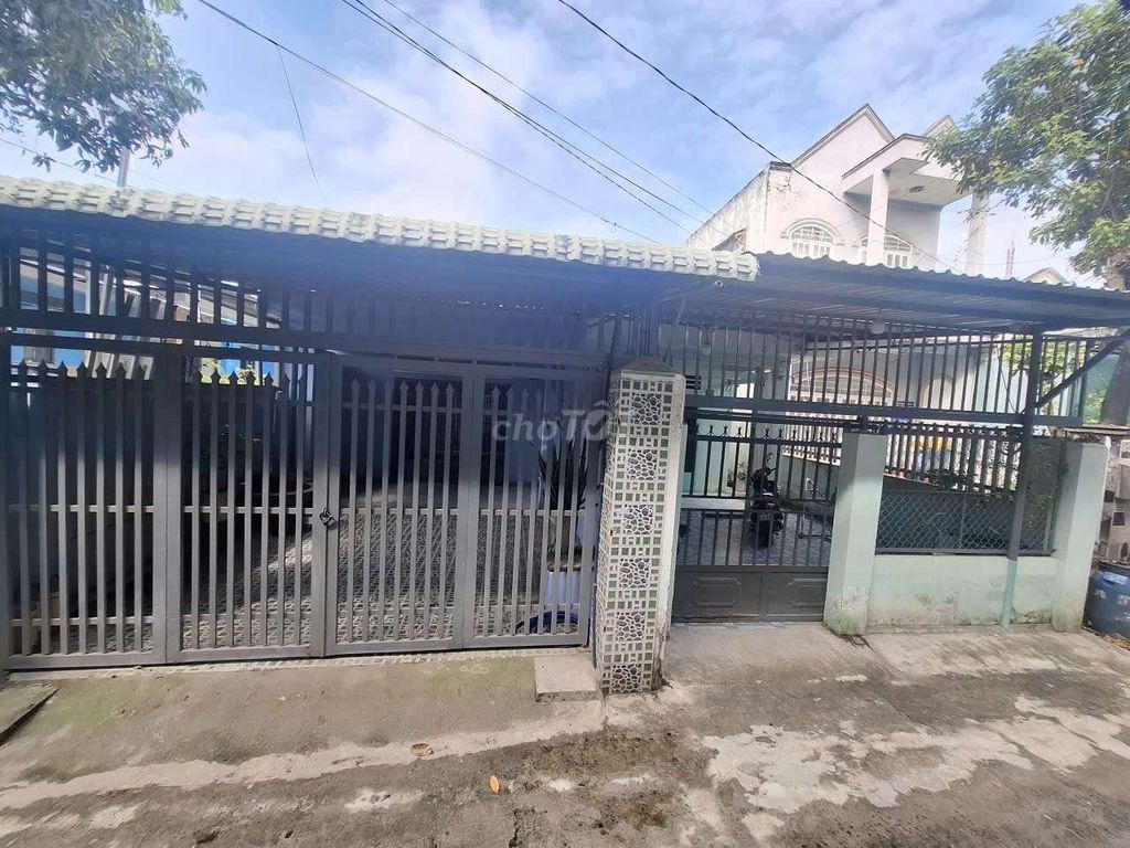 Nhà cấp 4 103m² gần ngã 3 Cây Điệp, Tân Đông Hiệp, Dĩ An - Sổ hồng riêng, giá 3.5 tỷ!