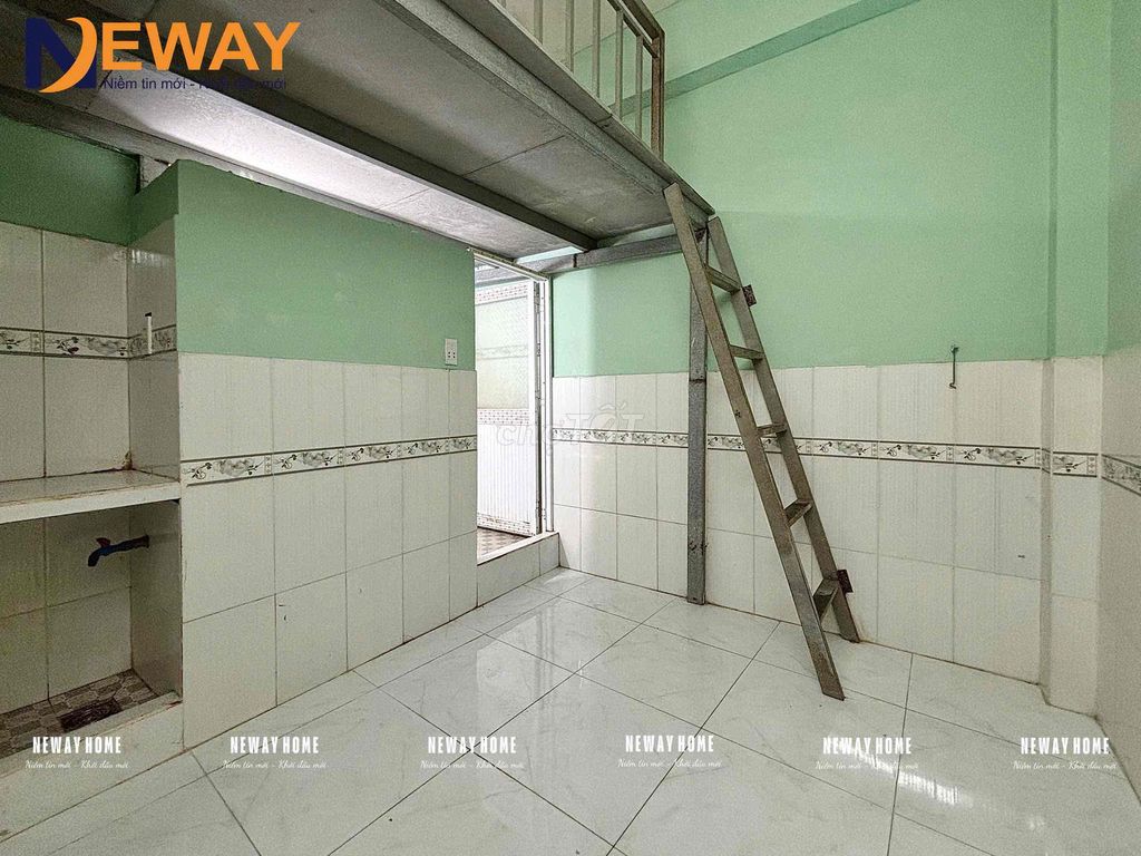 Phòng cho thuê Cầu Xéo 20m² giá chỉ 2.3 triệu - Không chung chủ, giờ giấc tự do!