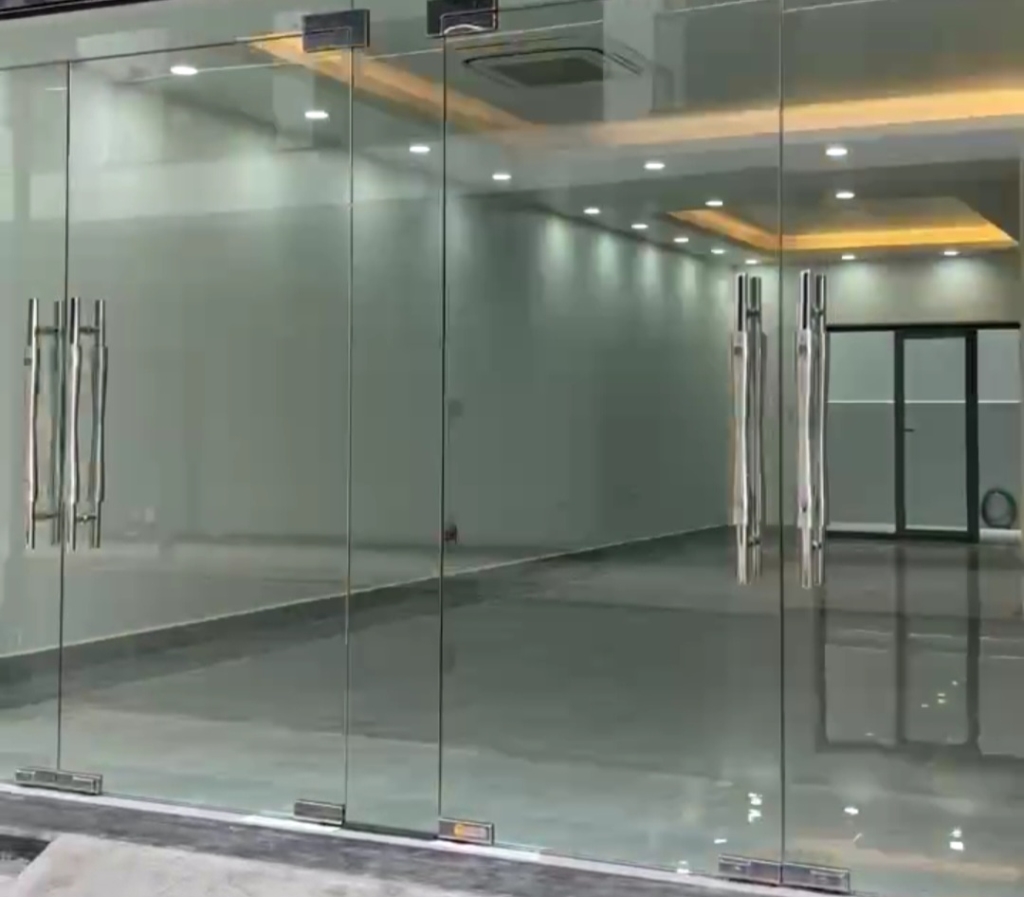 Cho thuê sàn văn phòng tầng 1 tại KĐT Waterfront 40m² chỉ 6.5 triệu - Không gian làm việc lý tưởng!