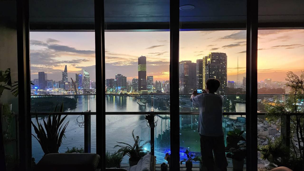 Căn hộ Sunwah Pearl quận Bình Thạnh 105m² giá 25 tỷ - View trực diện sông sang trọng!