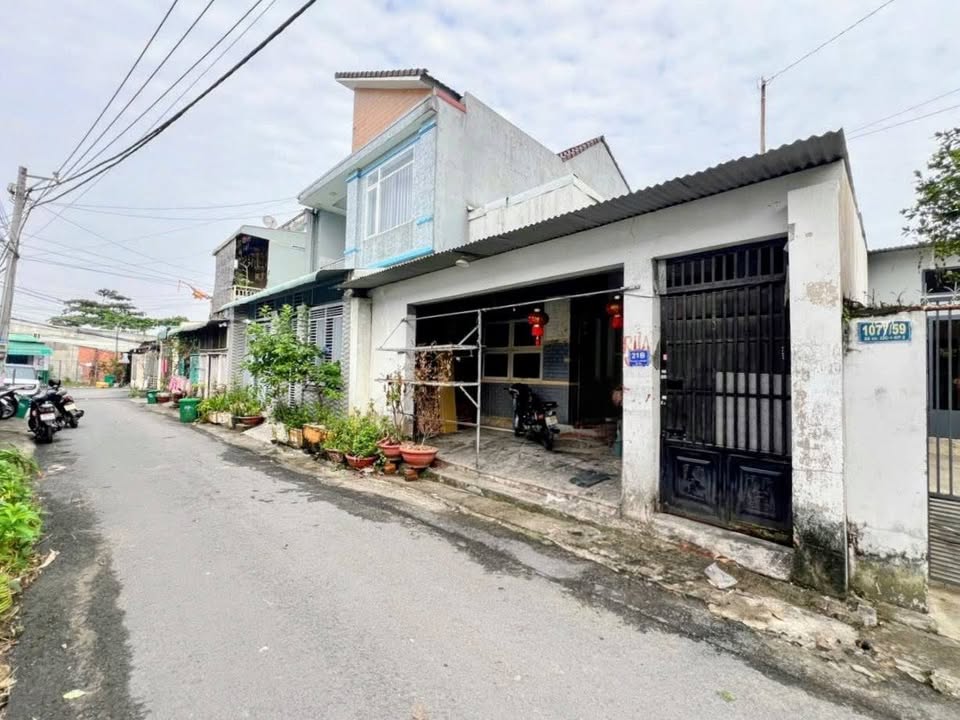 Nhà phố Tân Hiệp Biên Hòa 98m² giá 3.5 tỷ - Sổ hồng chính chủ, vị trí đẹp!