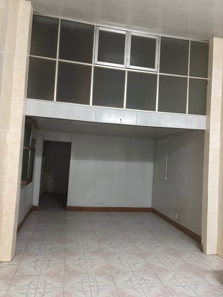 Nhà bán đường Mai Thúc Loan, Hà Tĩnh 60m² giá 1.45 tỷ - Hướng Đông Nam tuyệt đẹp!