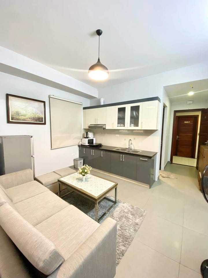 Căn hộ cho thuê ngõ 165 Dương Quảng Hàm 45m² - Nội thất đầy đủ, an ninh 24/7!