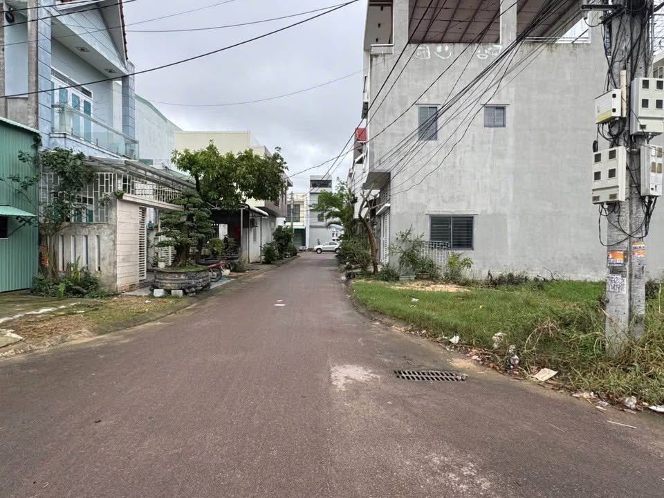 Đất nền góc đường Thanh Niên, Tuy Phước, 92m² giá 1.6 tỷ - Đầu tư sinh lời ngay!