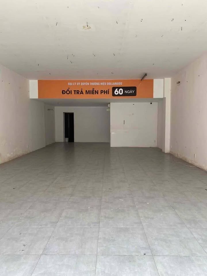 Cho thuê mặt bằng mặt tiền đường Âu Cơ, Tân Bình 196m² - Phù hợp kinh doanh đa ngành